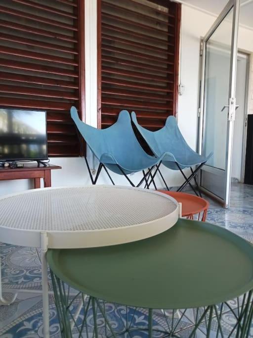 Le Moringa Appart Vue Mer 360 Mamoudzou Hyper Centre المظهر الخارجي الصورة